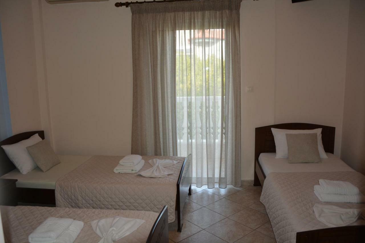 Achillion Paralía Exterior foto